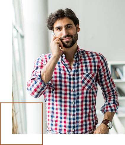 Ian Kinnery | North East Business and Scale Up Coach | Man on phone